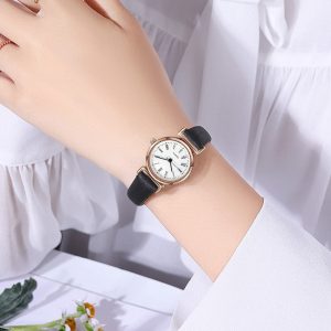 OMNIWATCHES 7932 Quartz Wristwatch