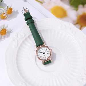 OMNIWATCHES 7932 Quartz Wristwatch